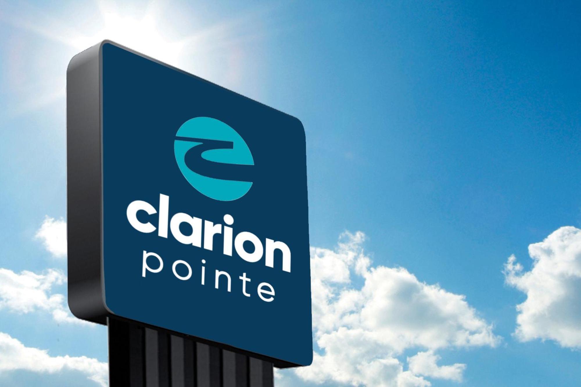 Отель Clarion Pointe Форт-Уэрт Экстерьер фото