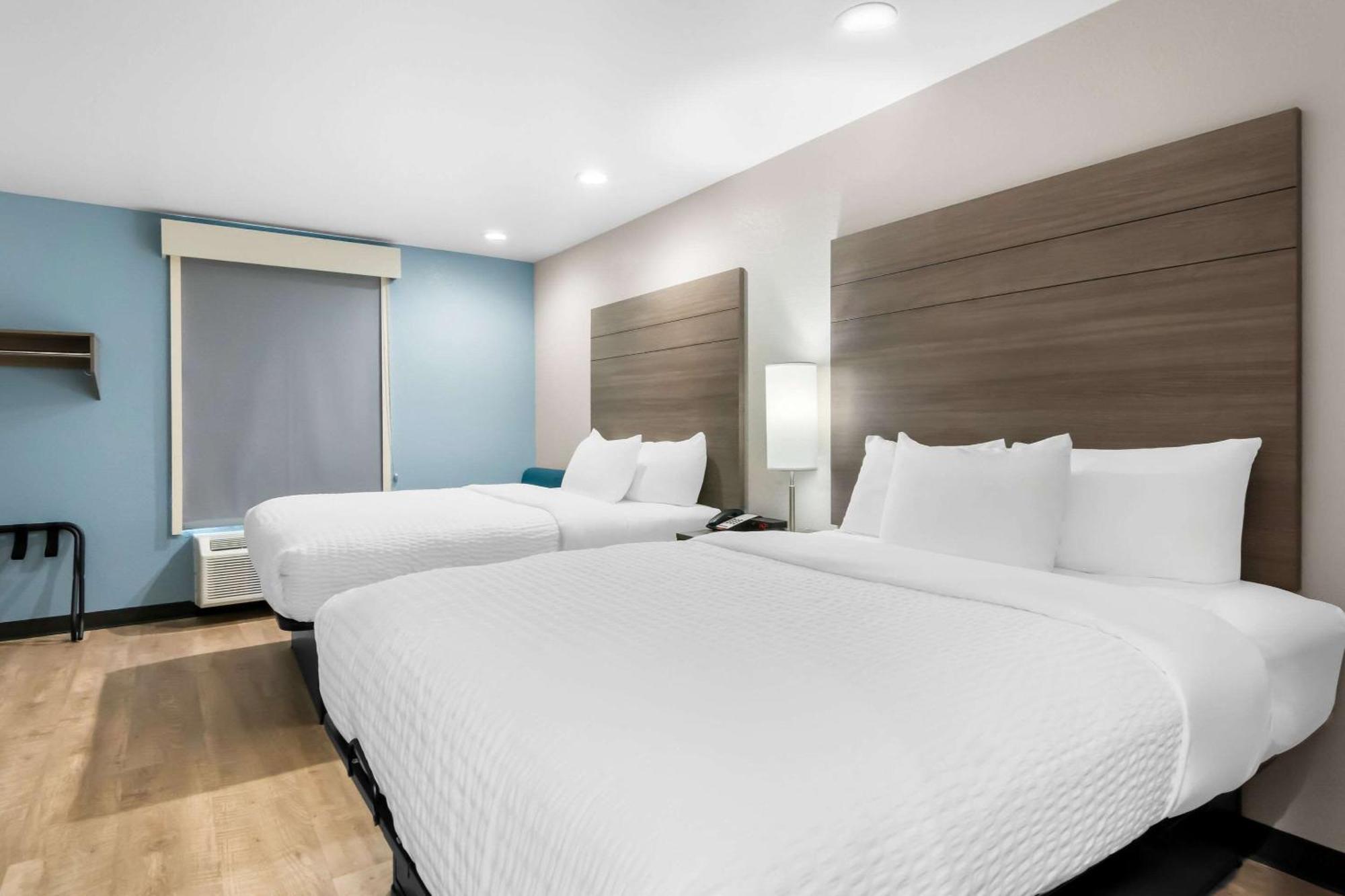 Отель Clarion Pointe Форт-Уэрт Экстерьер фото